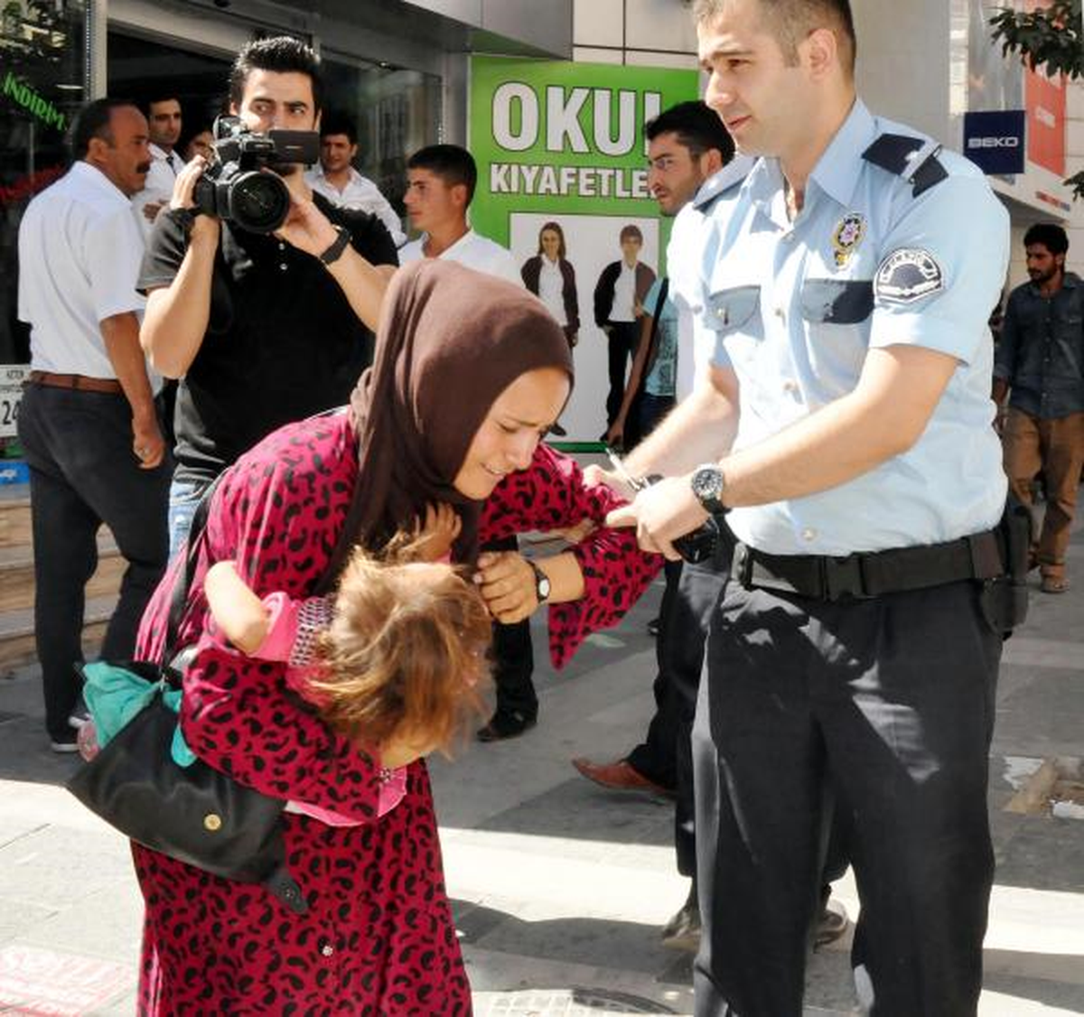 Elazığ\'da Suriyeli Dilencilere Operasyon