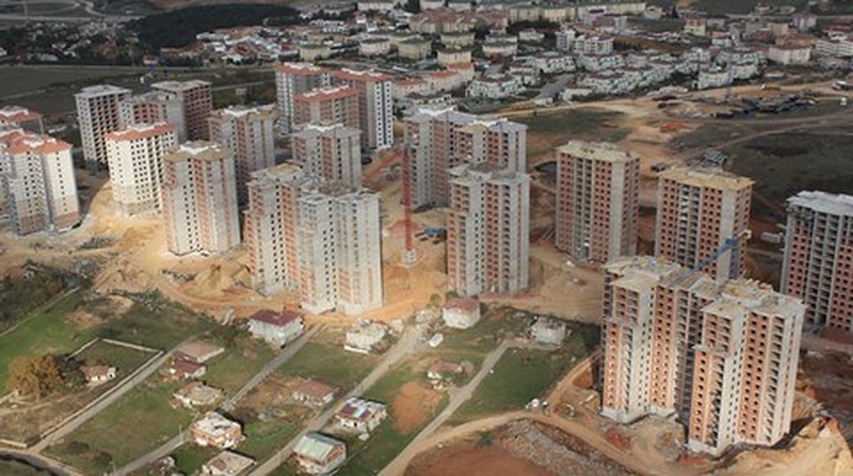 Emlak Konut 8 Ayda Toplam 4 Milyar Liralık Satış Yaptı