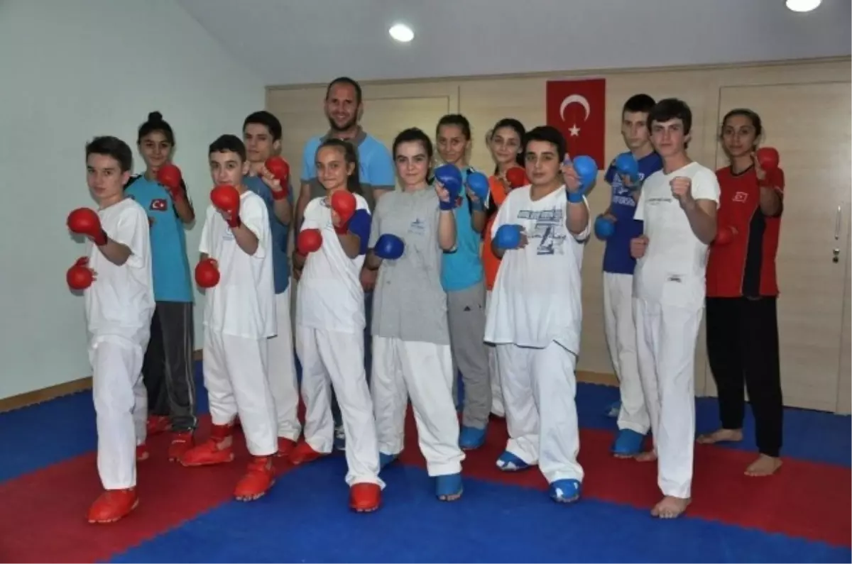 Ghsim Karate Takımı 2 Türkiye İkinciliği Kazandı