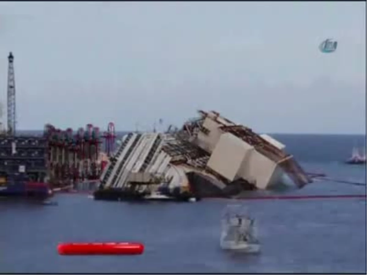 Costa Concordia Gemisi Doğrultuldu
