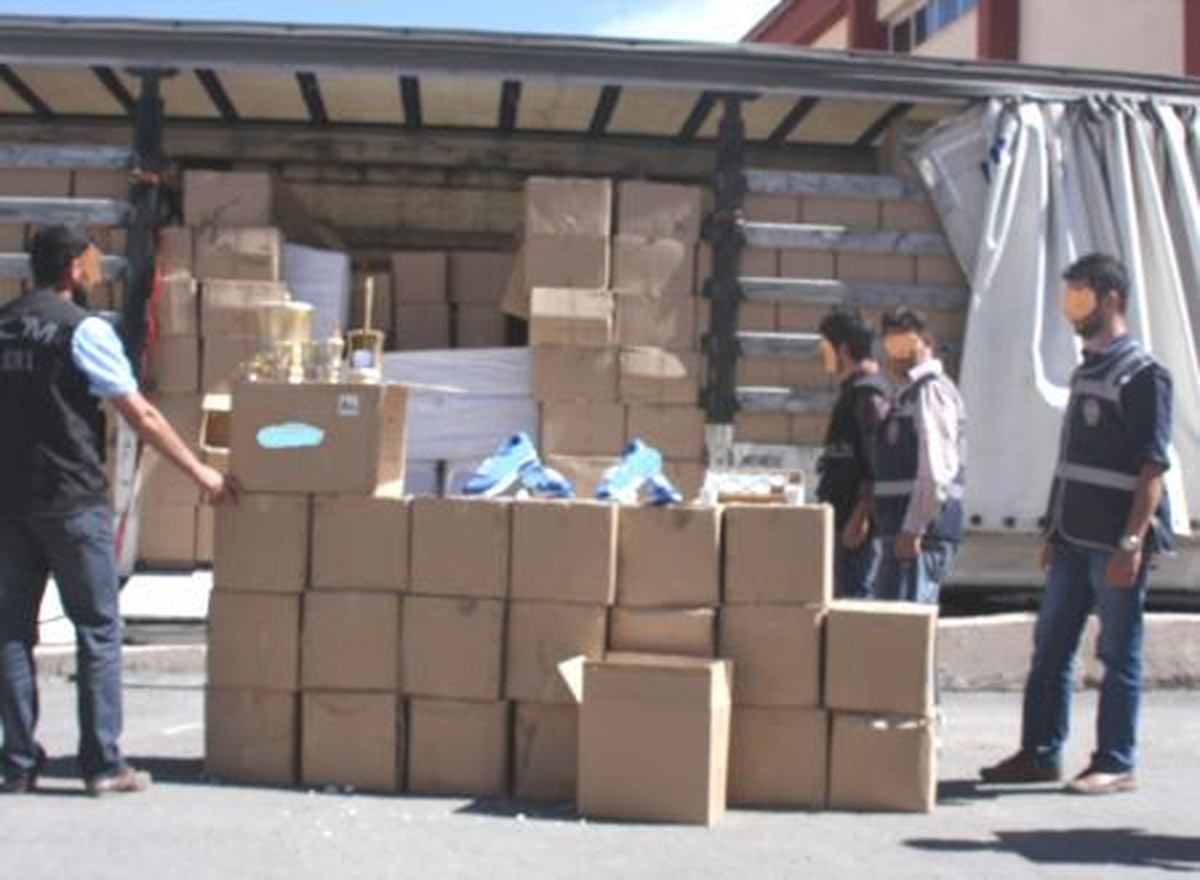 Kapıkule\'de 93 Bin TL Değerinde Kaçak Eşya Ele Geçirildi