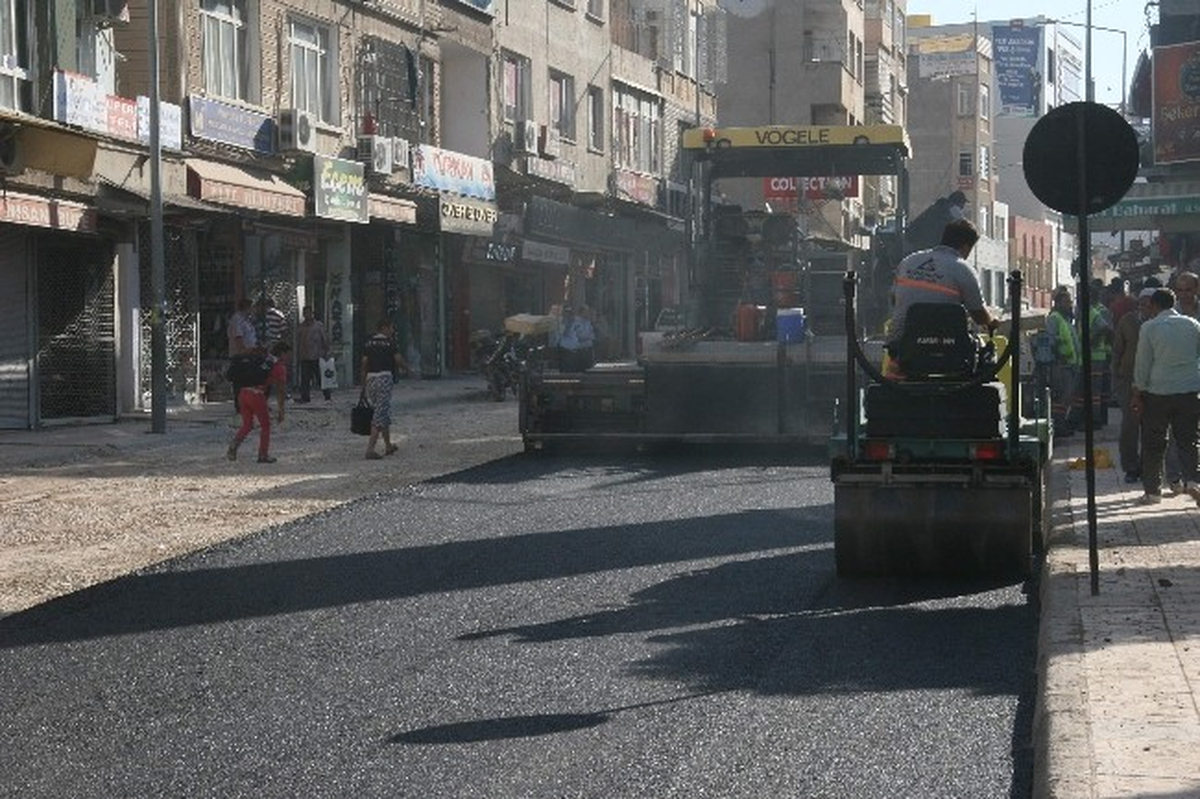 Kilis\'te, Asfalt Döşeme Çalışmaları