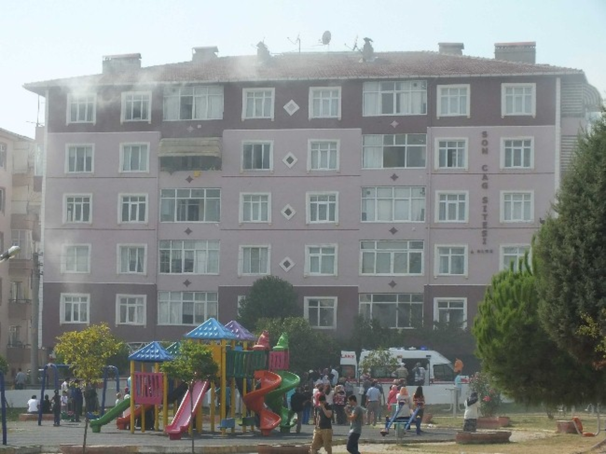 Kocaeli\'de Yangın Dehşeti