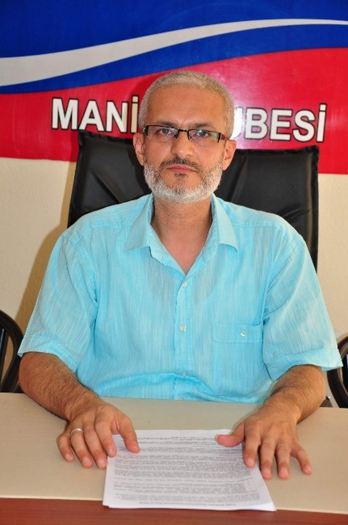 Memur-Sen Manisa İl Temsilcisi ve Eğitim Bir Sen Manisa Şube Başkanı Mehmet Emin Sofuoğlu