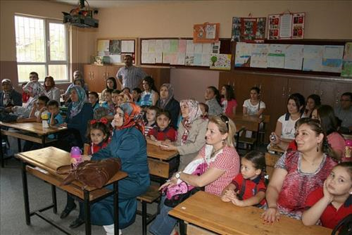 Muş\'ta 5 Bin 156 Öğretmen 135 Bin Öğrenciye Ders Verecek