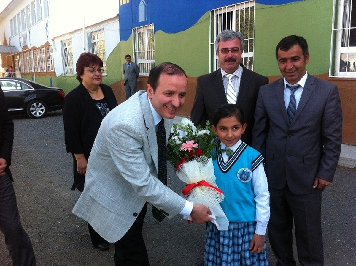 Okulların Dış Cephesi Erzurum Motifleri ile Süslendi