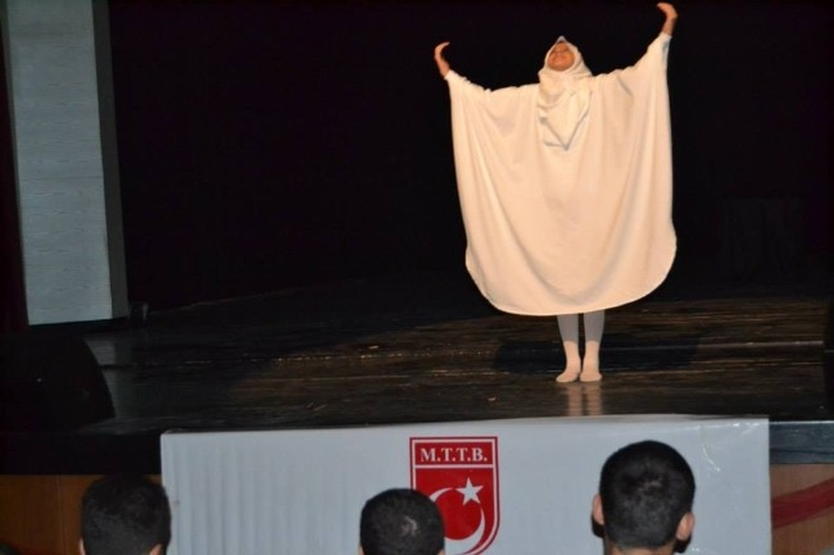 Rabia İsimli Oyun Sahnelendi
