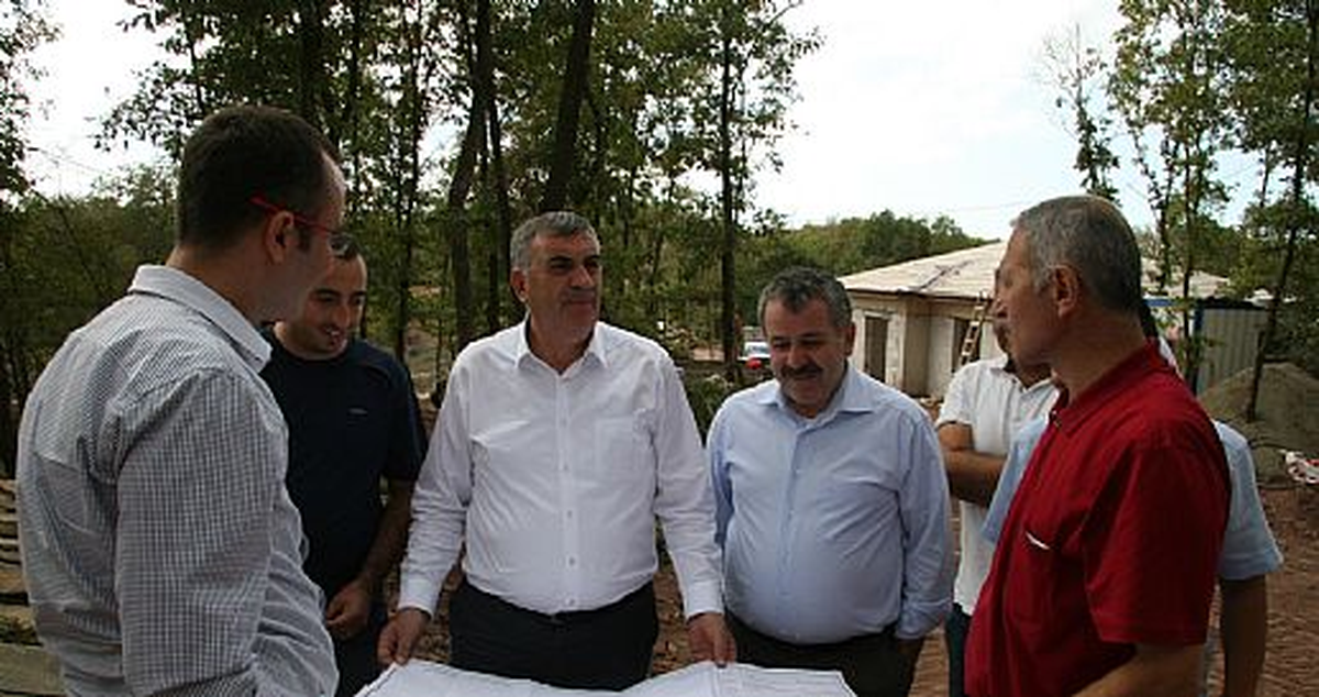 Şaban Dişli,Adapazarı Belediyesi Hizmetlerini Gezdi