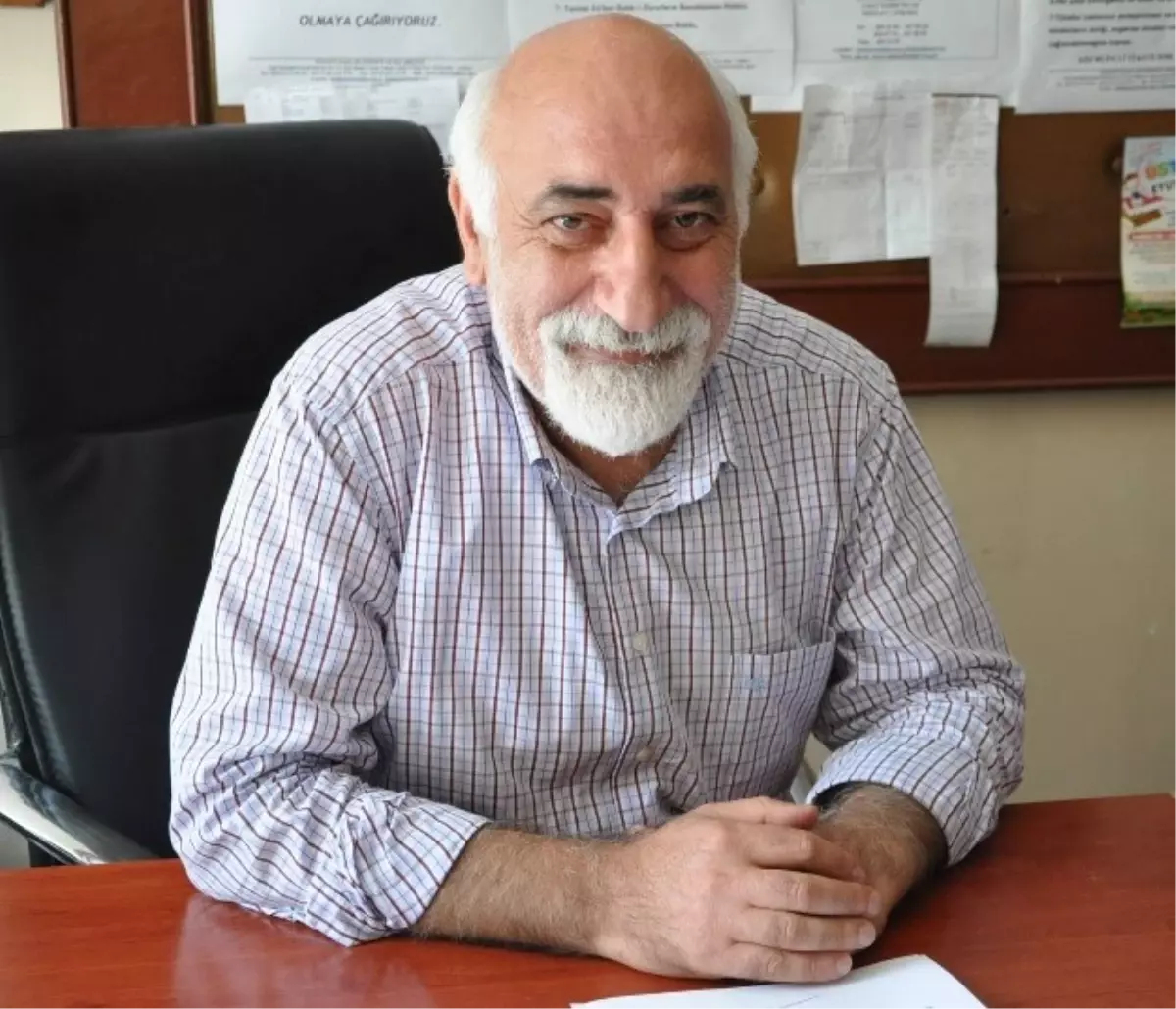 Topaloğlu'ndan Halka 'Öğrencileri Müşteri Gibi Görmeyin' Uyarısı