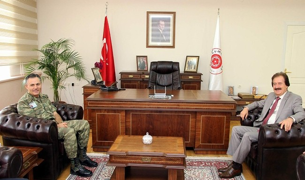 Tugay Komutanı Sağır\'dan, Rektör Kocacık\'a Ziyaret