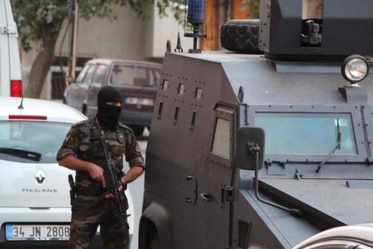 Uyuşturucu Satıcılarına Şafak Operasyonu: 45 Gözaltı