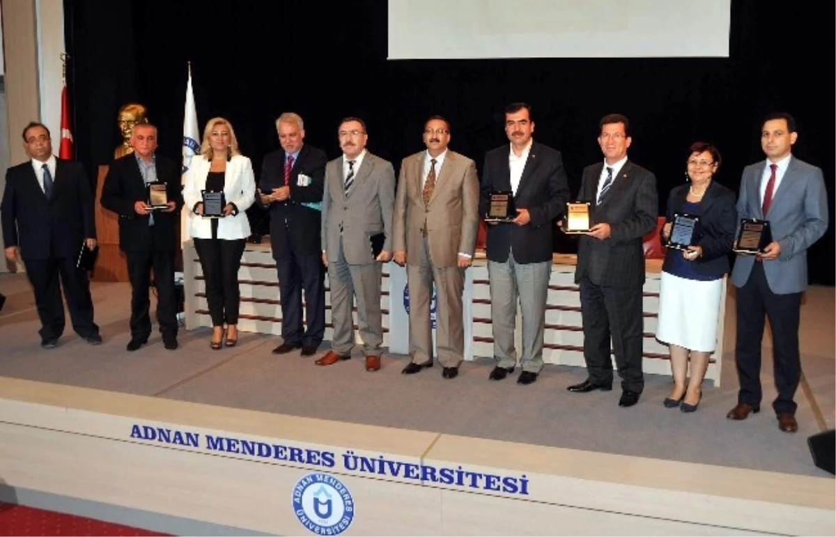 ADÜ \'Adnan Menderes\' Konferansına Ev Sahipliği Yaptı