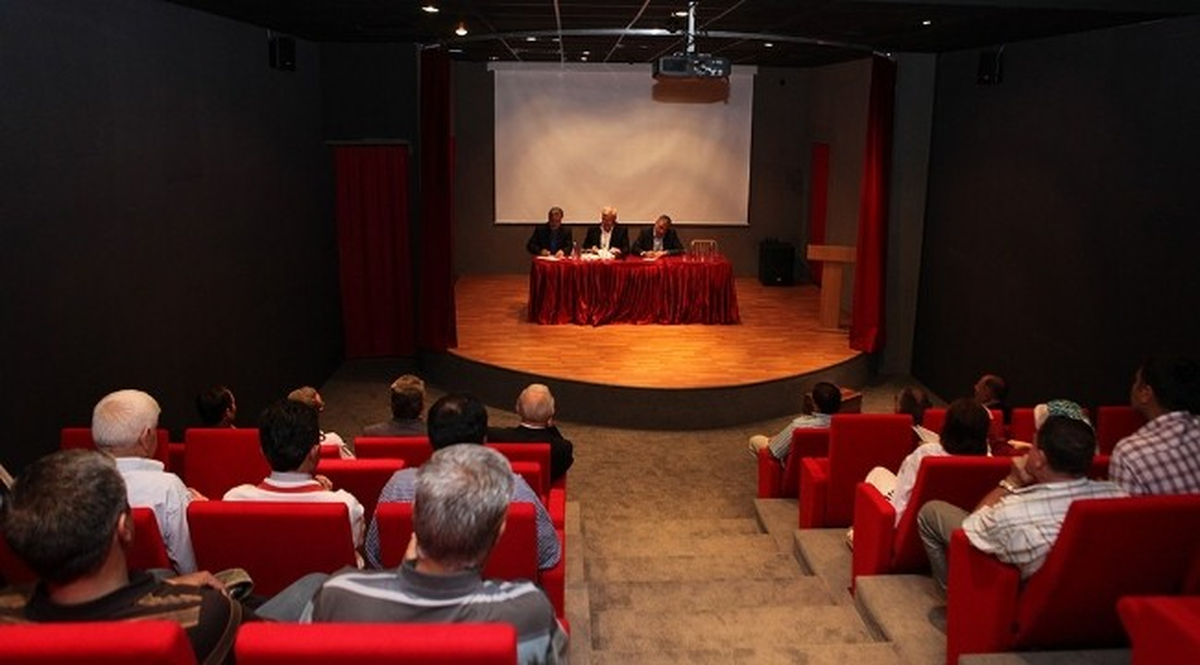 AK Parti Adapazarı İlçe Teşkilatı Toplantısı Gerçekleştirildi