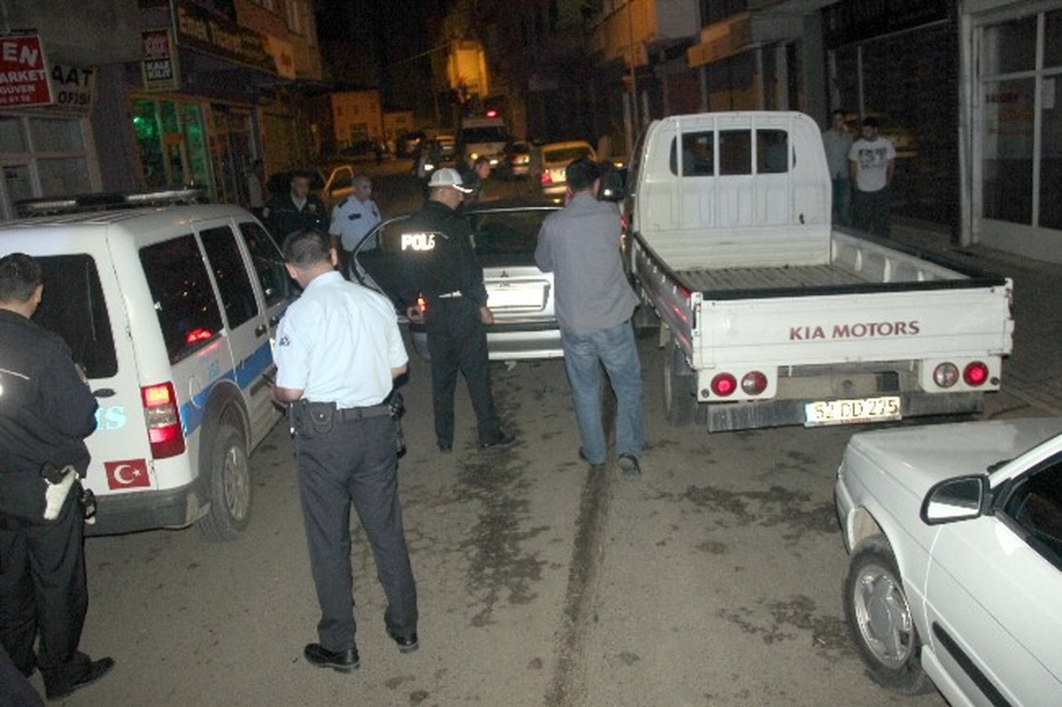 Alkollü Sürücü 5 Araca Çarptı: 1 Yaralı
