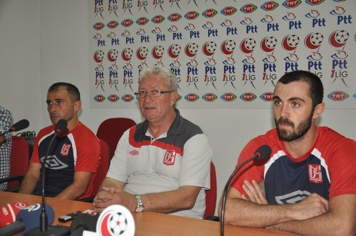 Balıkesirspor, Boluspor\'u Tek Golle Geçti