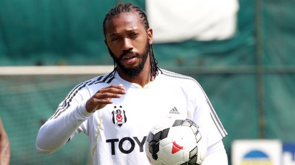Beşiktaş\'ın Portekizli Futbolcusu Fernandes Açıklaması
