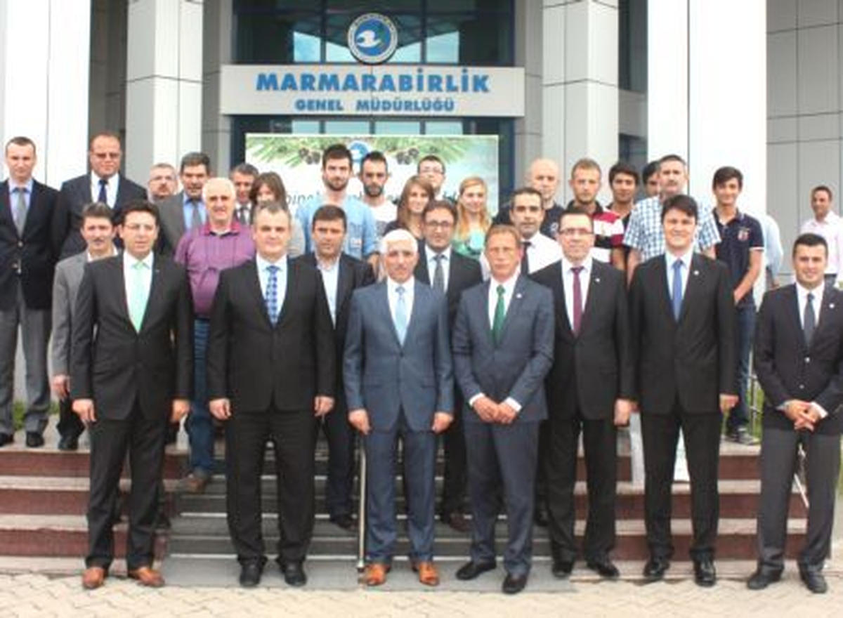 Bursaspor Heyeti, Marmarabirlik\'i Ziyaret Etti