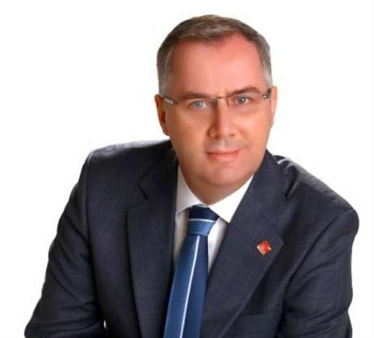 CHP\'li Dibek."Bağımsızlık Uğruna Canlarını Seve Seve Ortaya Koyan Şehitlerimiz ve Gazilerimiz...