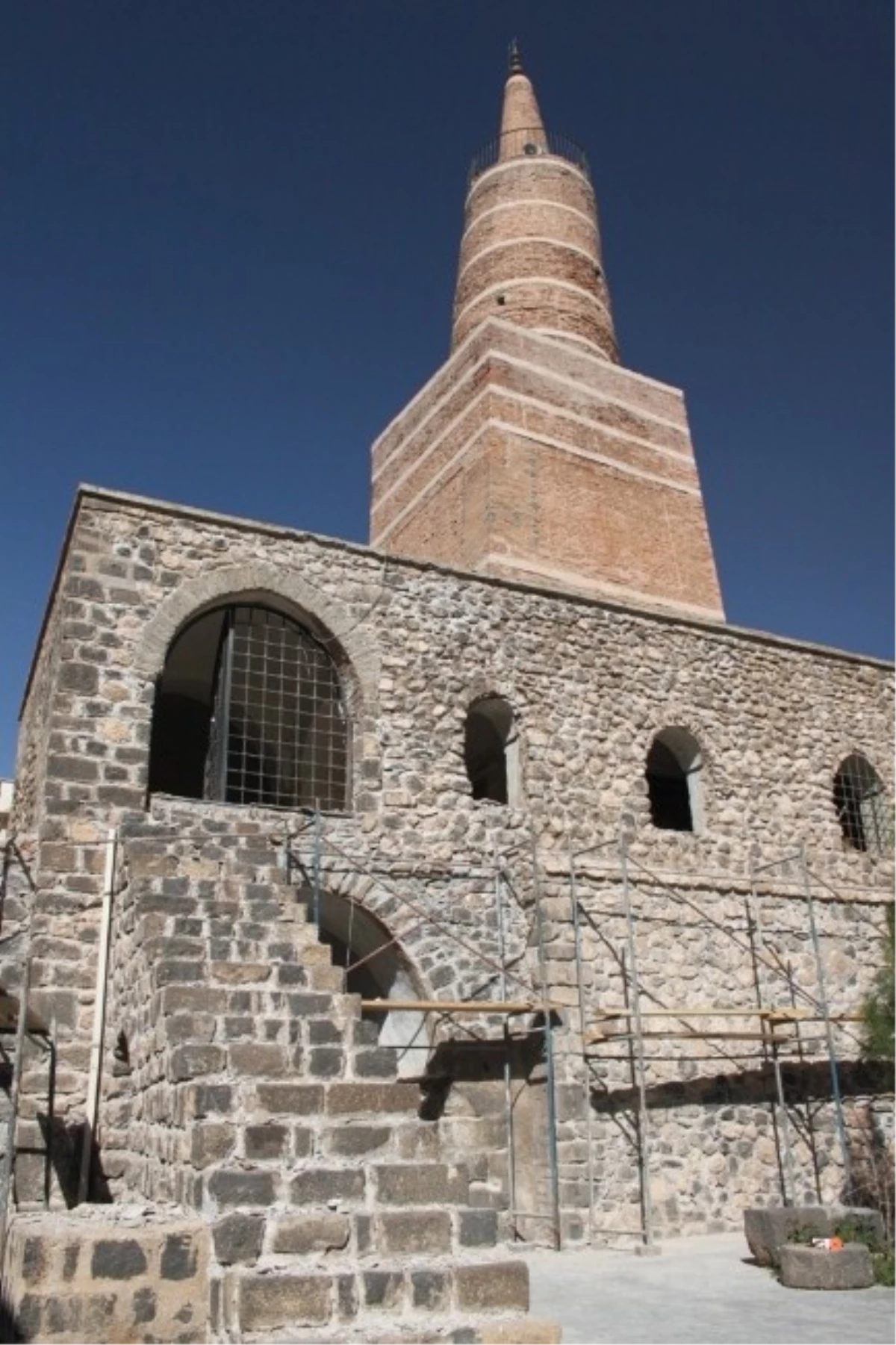 Cizre\'de Ulu Camii Restorasyon Çalışmaları Başlatıldı