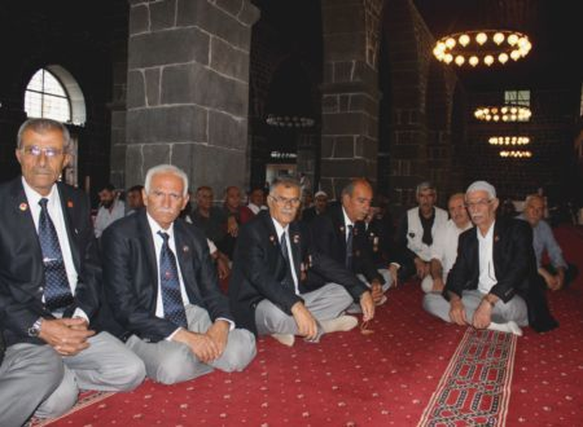 Diyarbakır\'da gaziler için mevlit düzenlendi