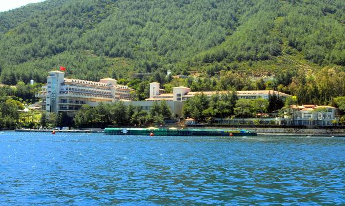 \'Grand Yazıcı Mares\'e Ödül