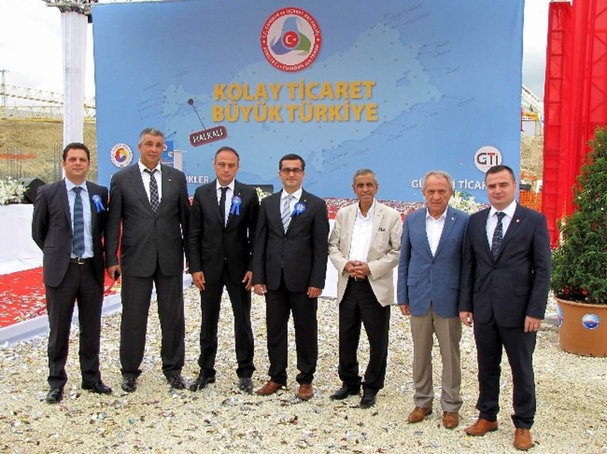 Manisa Tso Halkalı Gümrük Müdürlüğü\'nün Temel Atma Törenine Katıldı