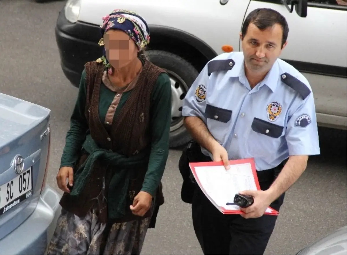 Otelden Hırsızlık Yapan 2 Genç Kız Yakalandı