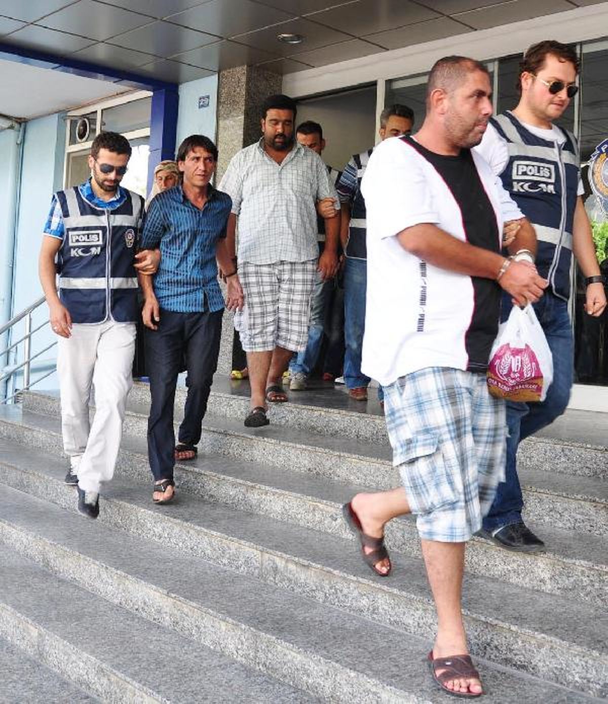 Suriyeli Turistlere Sahte Para Gözaltısı