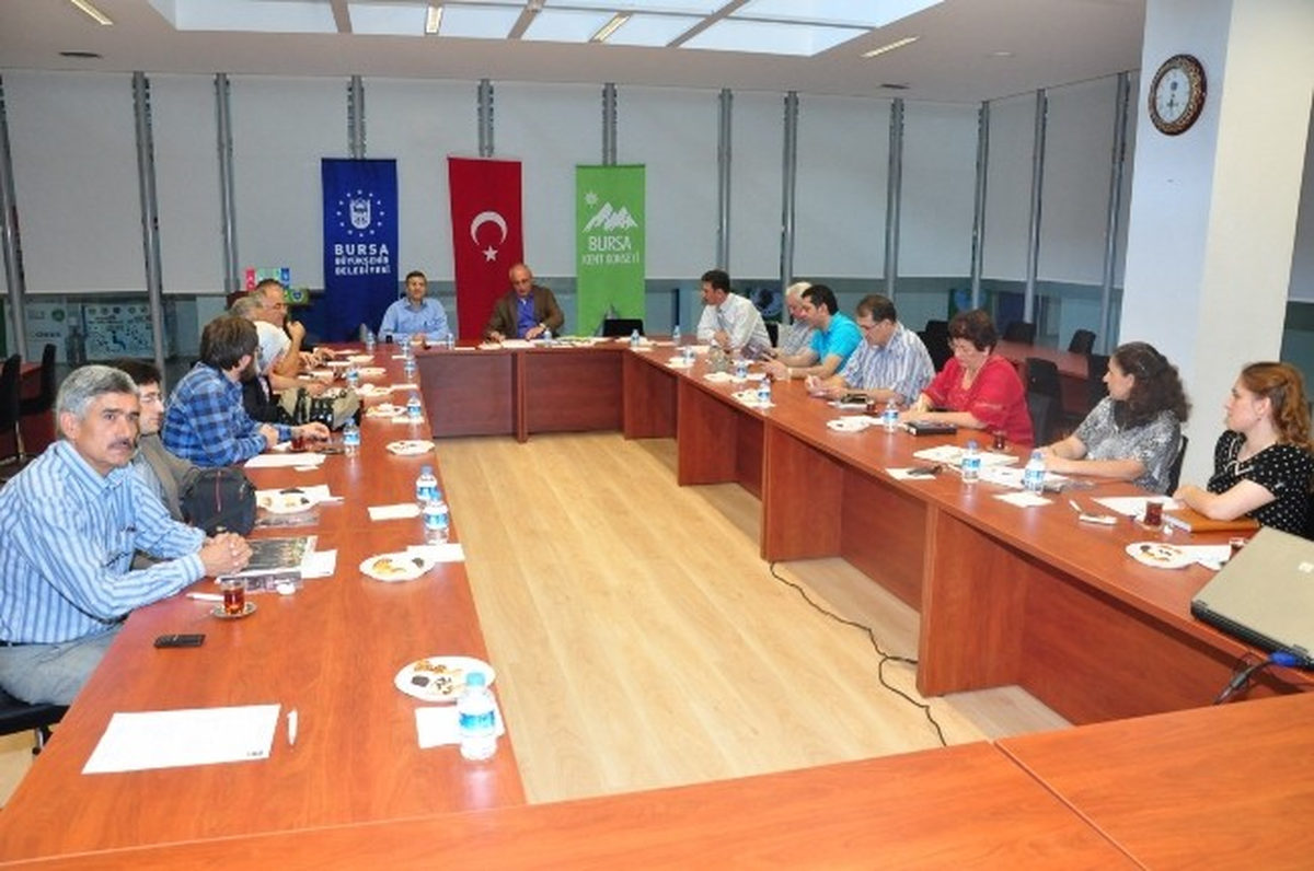 Üniversite Öğrencilerine Kent Konseyi\'nden Burs Müjdesi