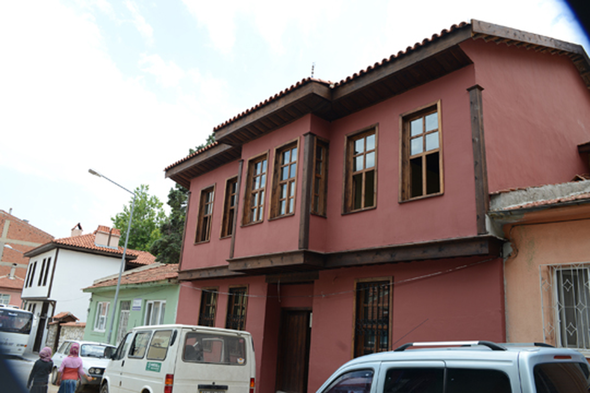 Uşak\'ta Bir Tarihi Ev Daha Restore Edildi