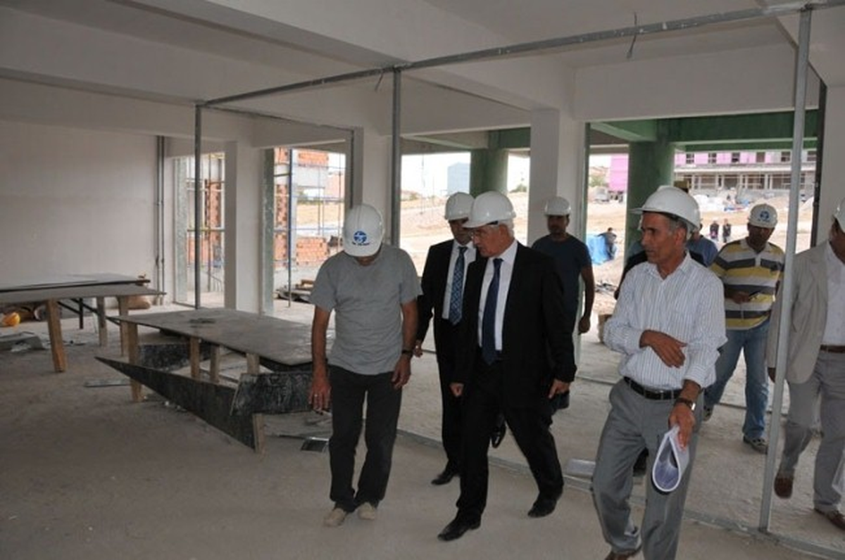 Vali Koca, Okul İnşaatını İnceledi
