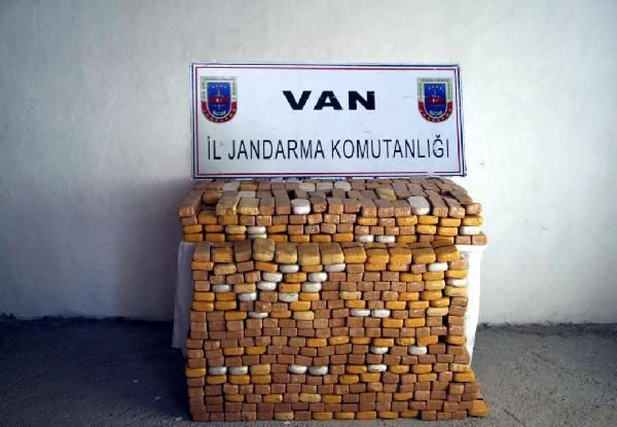 Van\'da 96 Kilo 645 Gram Eroin Ele Geçirildi
