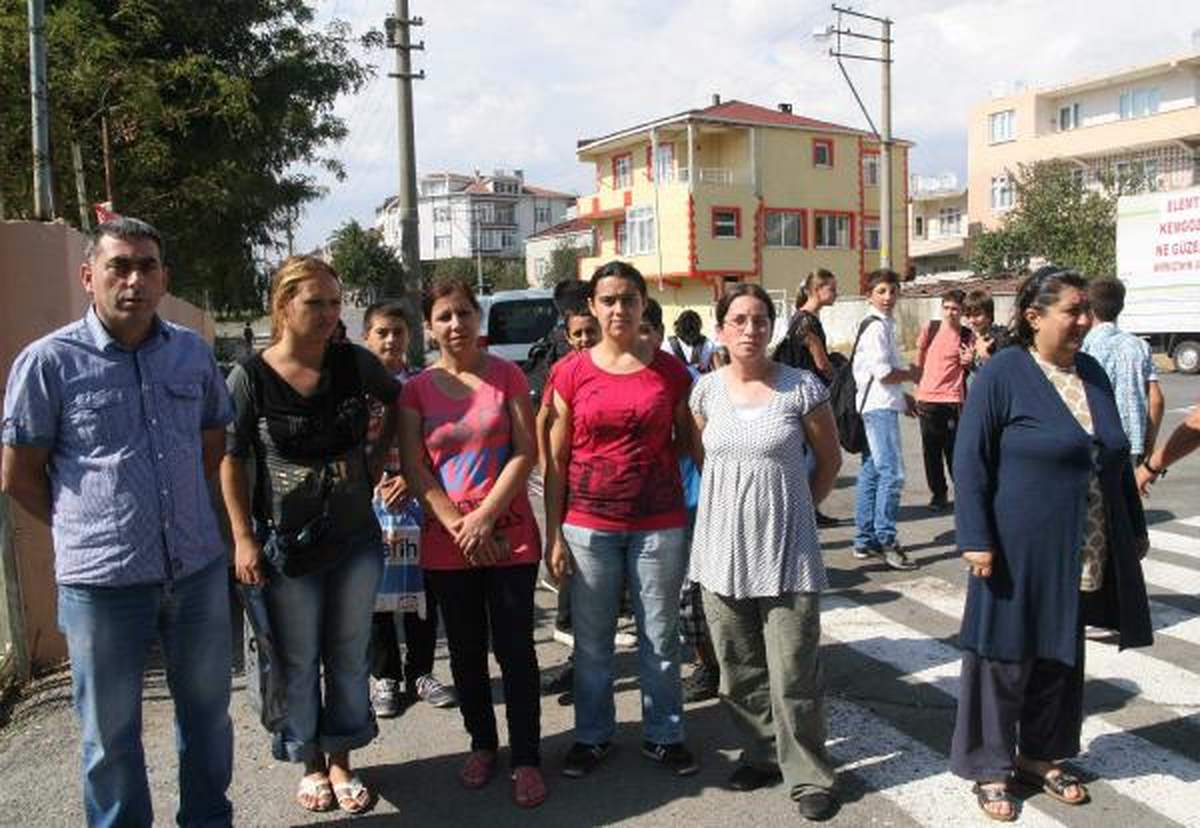 Velilerin \'Sınıflar Öğrencilere Temizletildi\' İddiası