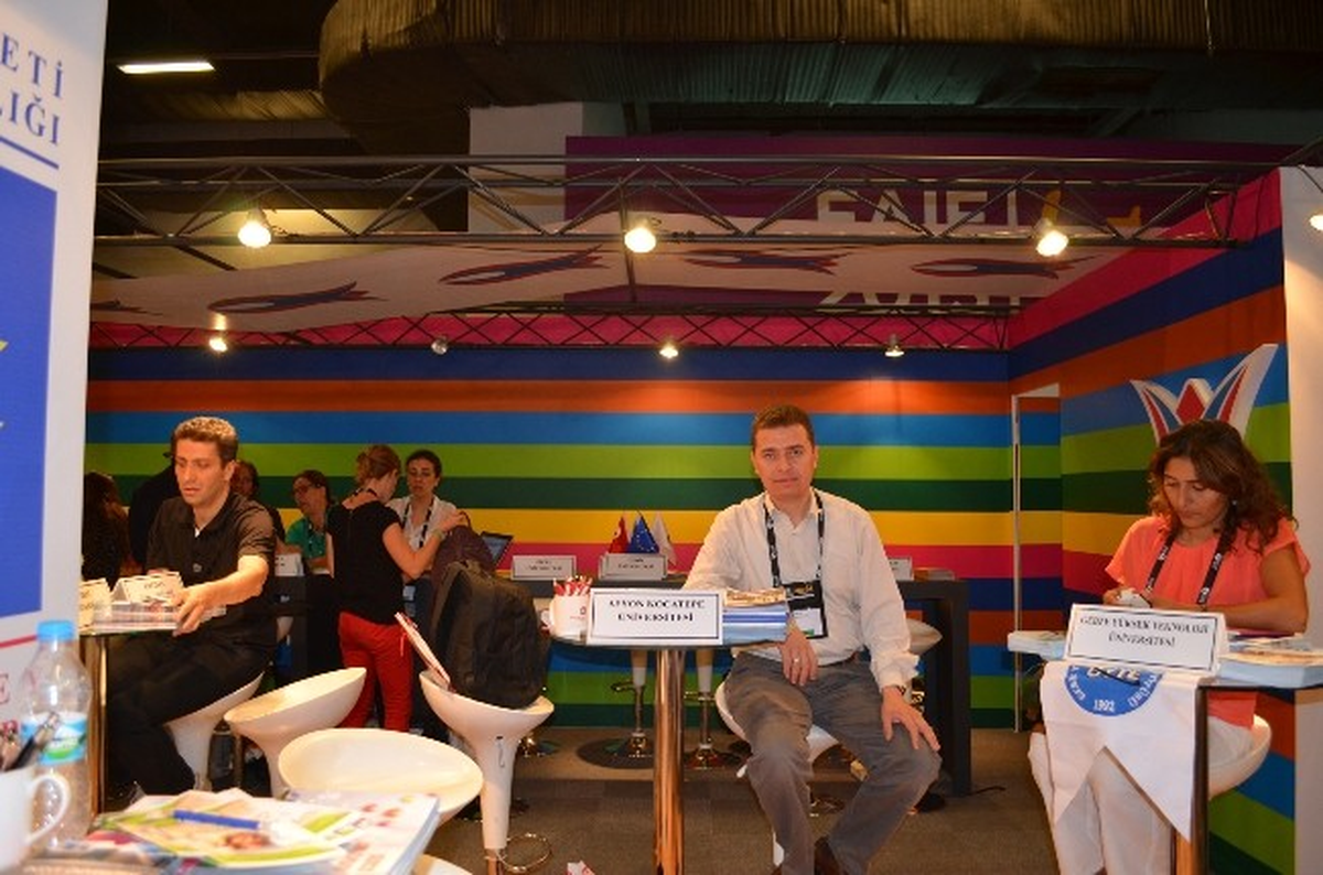 Akü İstanbul\'da Düzenlenen \'25. Eaie 2013 Etkinliğine Katıldı