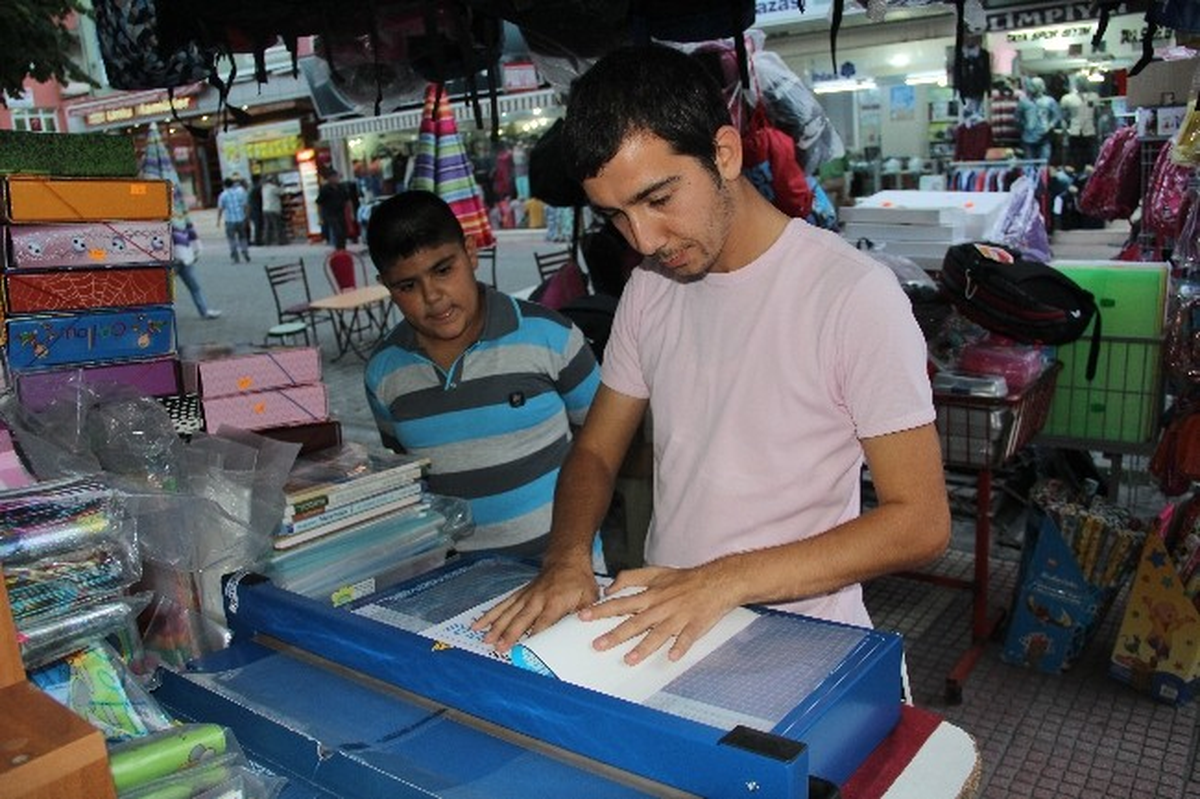 Alaplı Kitap Kaplama Makinesiyle Tanıştı