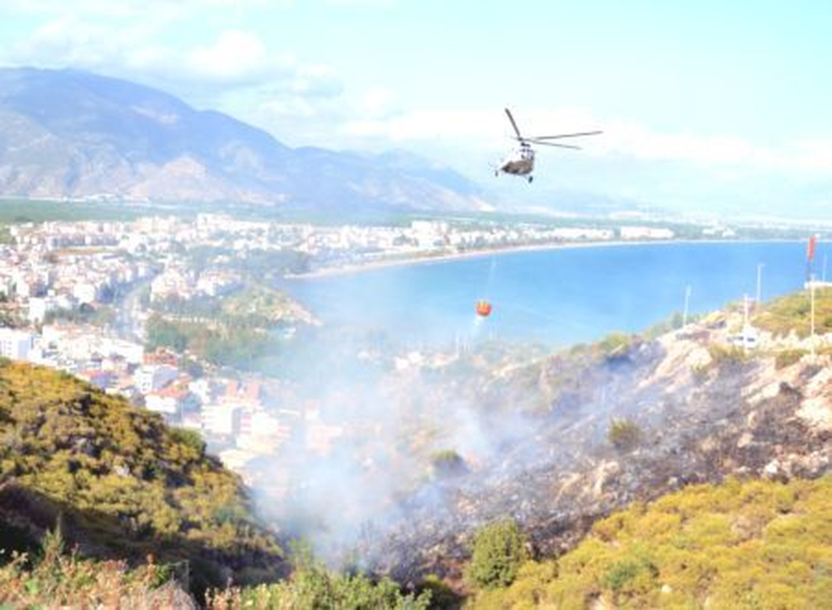 Antalya\'da Makilik Yangını