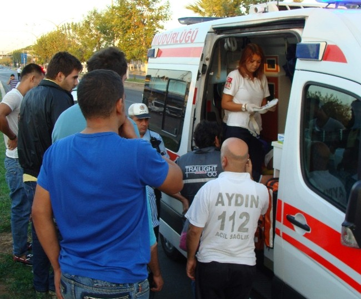 Aydın\'da Zincirleme Trafik Kazası: 13 Yaralı