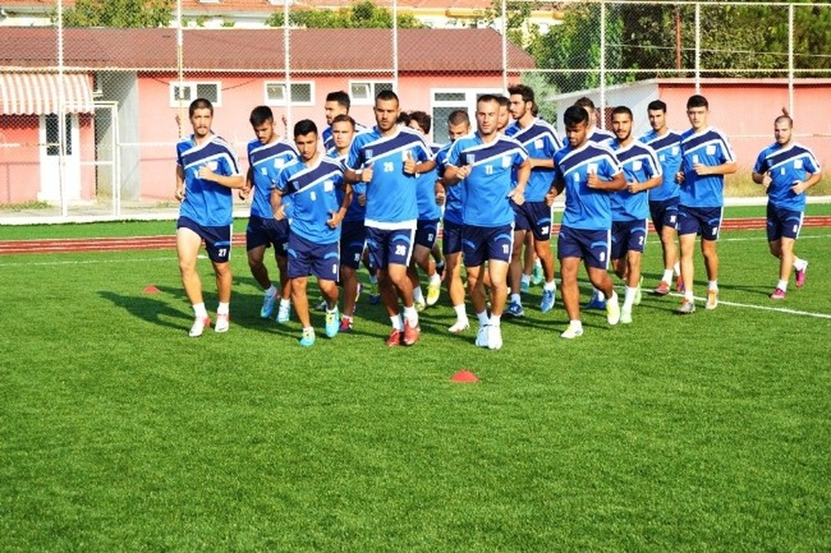 Ayvalıkgücü Belediyespor, Başkent Deplasmanına Sıkı Çalışıyor
