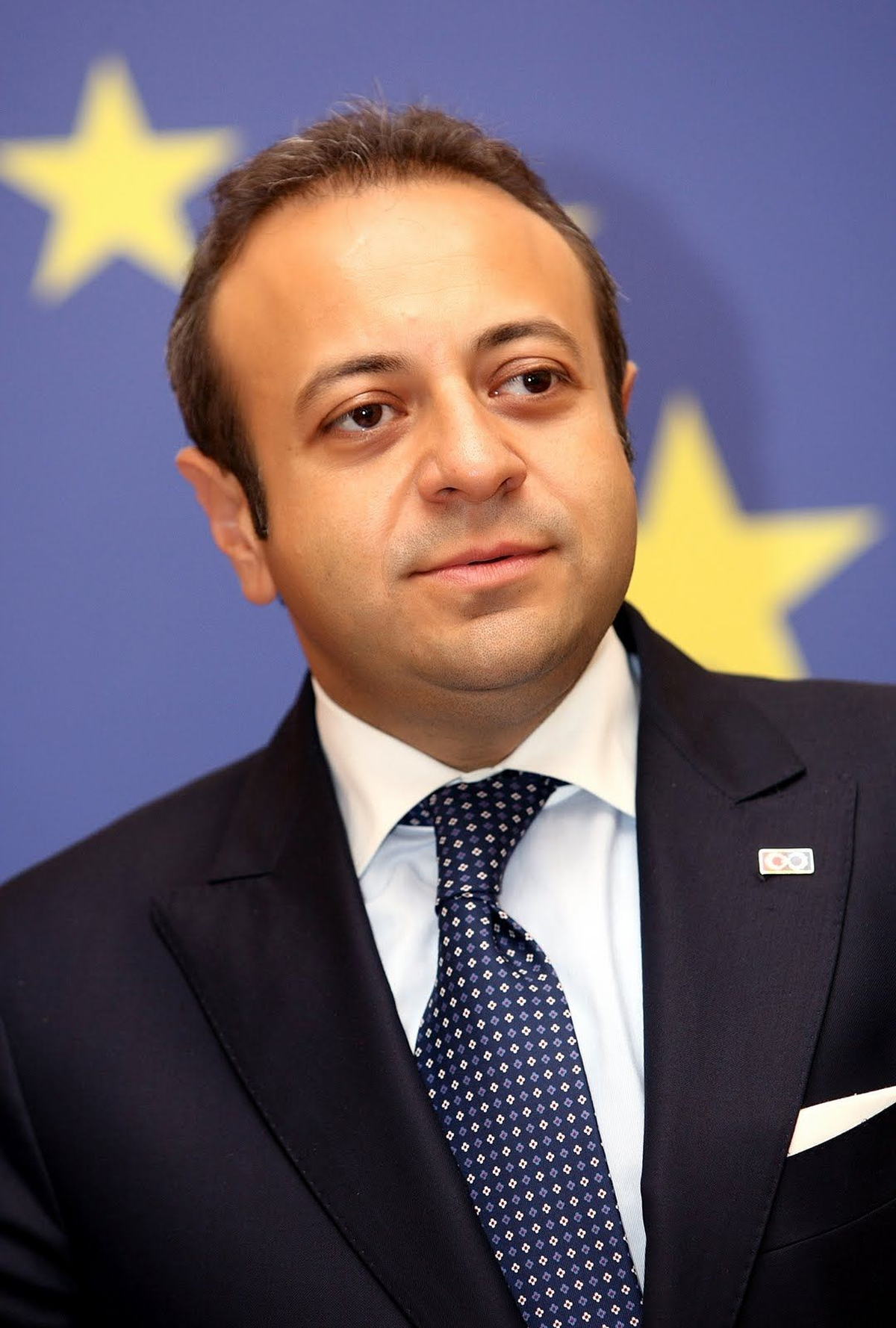 Bağış, Özel Şafak Anadolu Sağlık Meslek Lisesi\'ni Açtı