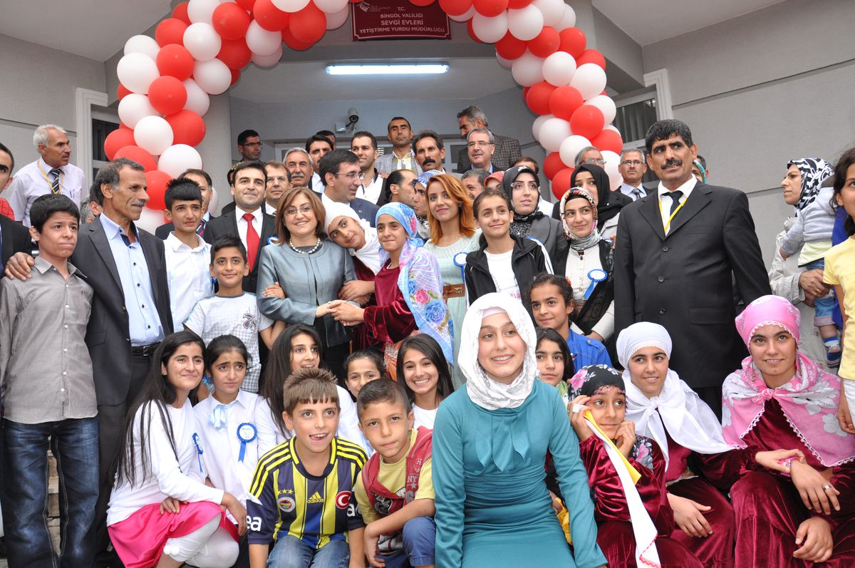 Bakanlar Şahin ve Yılmaz, Bingöl\'de