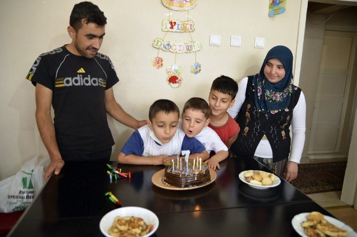 Başkan Ataç Enes\'i Yeni Yaşında Yalnız Bırakmadı