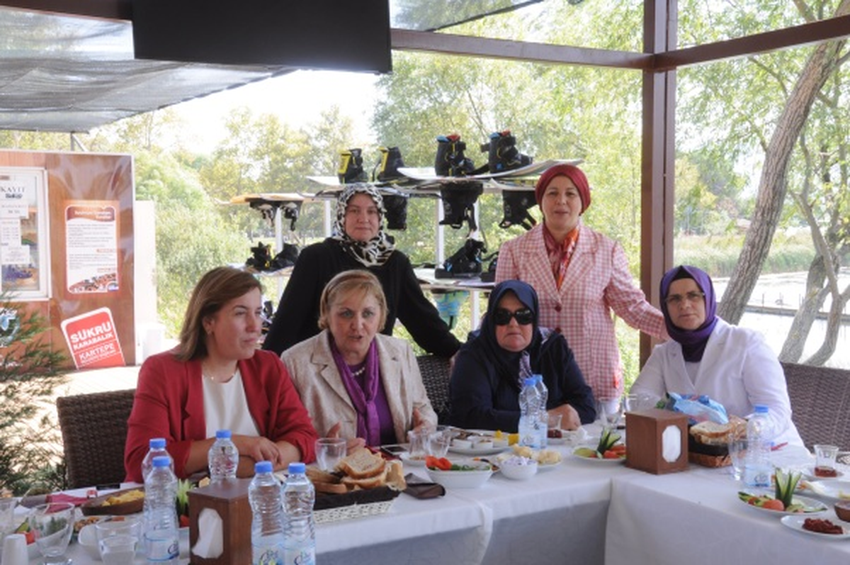 Başkan Eşleri Kartepe Sukay Park Tesislerine Hayran Kaldı