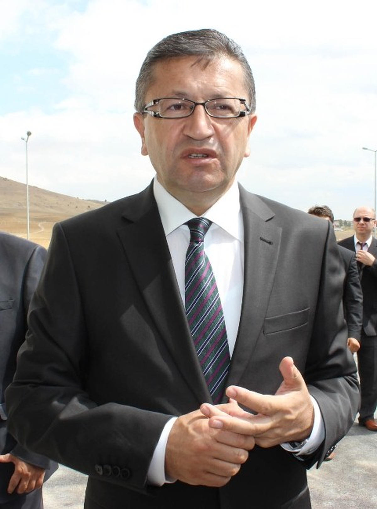 Başkan Tiryaki, Basın Mensuplarına Kurban Kesim Alanını Gezdirdi