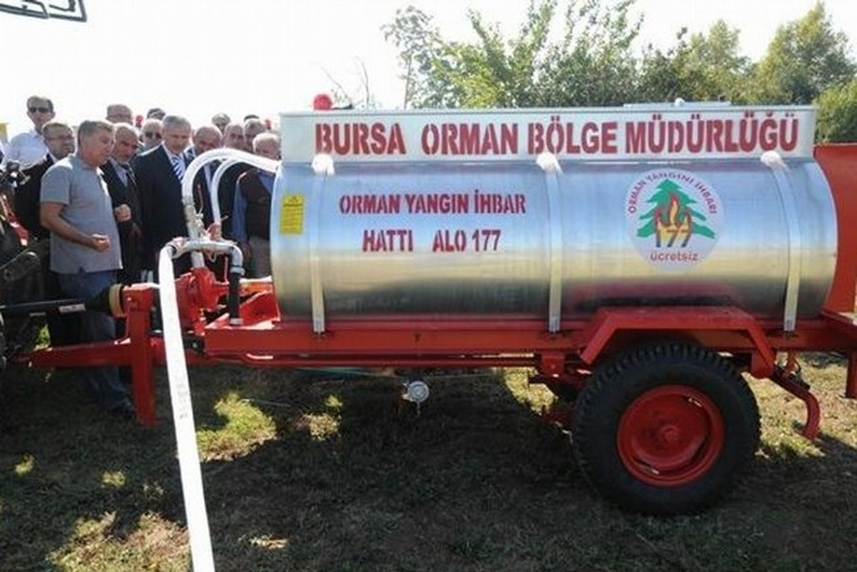 Bursa\'nın Orman Köylerine 13 Su Tankeri