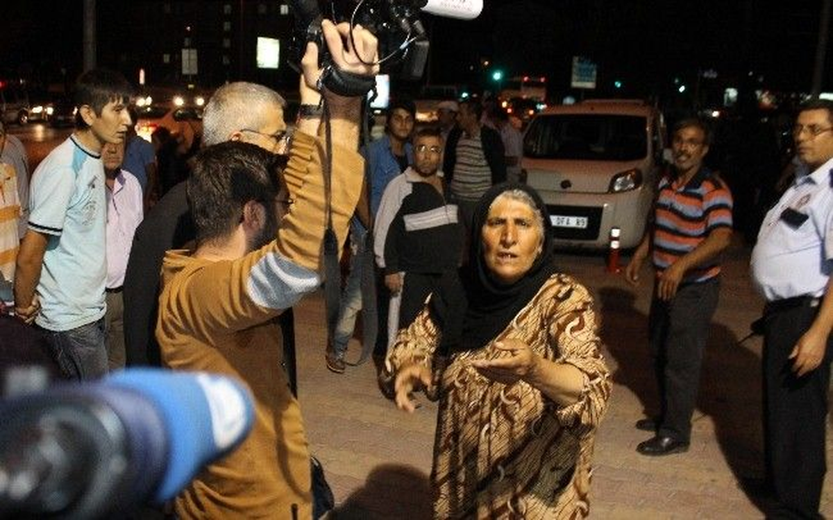 Çadırda Kalan Suriyeliler Arasında Kavga Çıktı: 2 Yaralı
