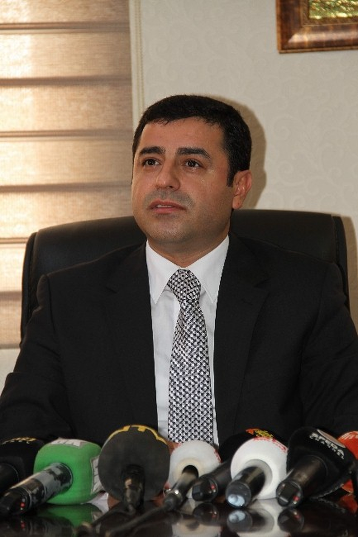 Demirtaş\'tan Gündeme İlişkin Açıklamalar