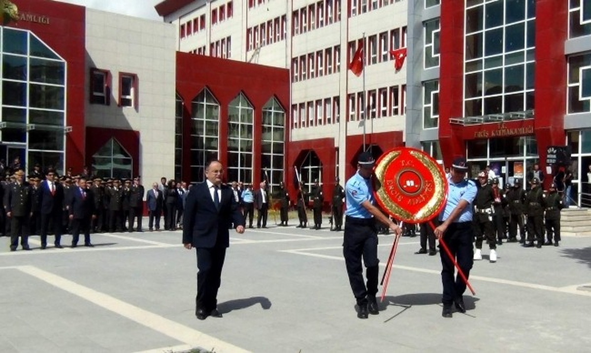 Erciş\'te 19 Eylül Gazileri Anma Günü Kutlaması