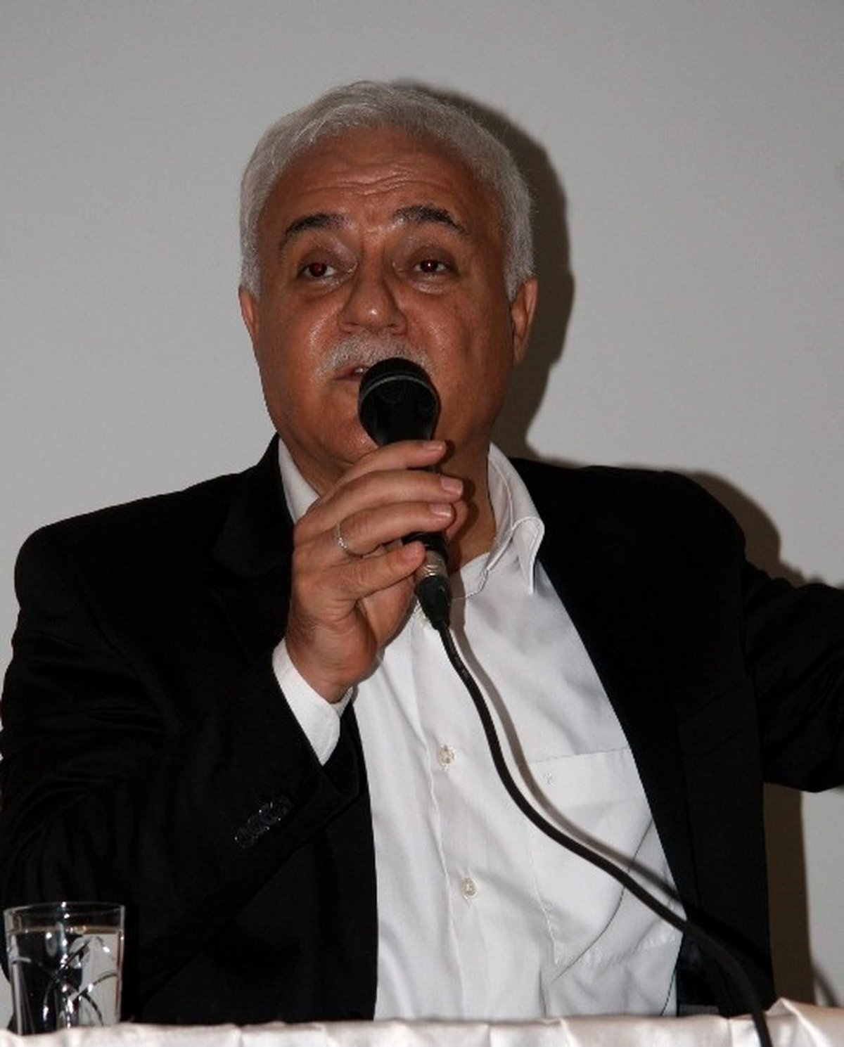 Hatipoğlu Kitapseverlerle Buluştu