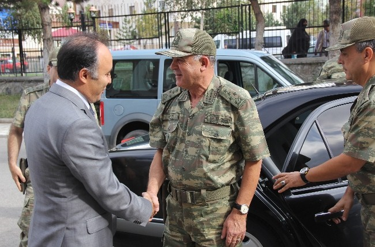 Jandarma Genel Komutanı Yörük\'ten Erzurum Valiliğine Ziyaret