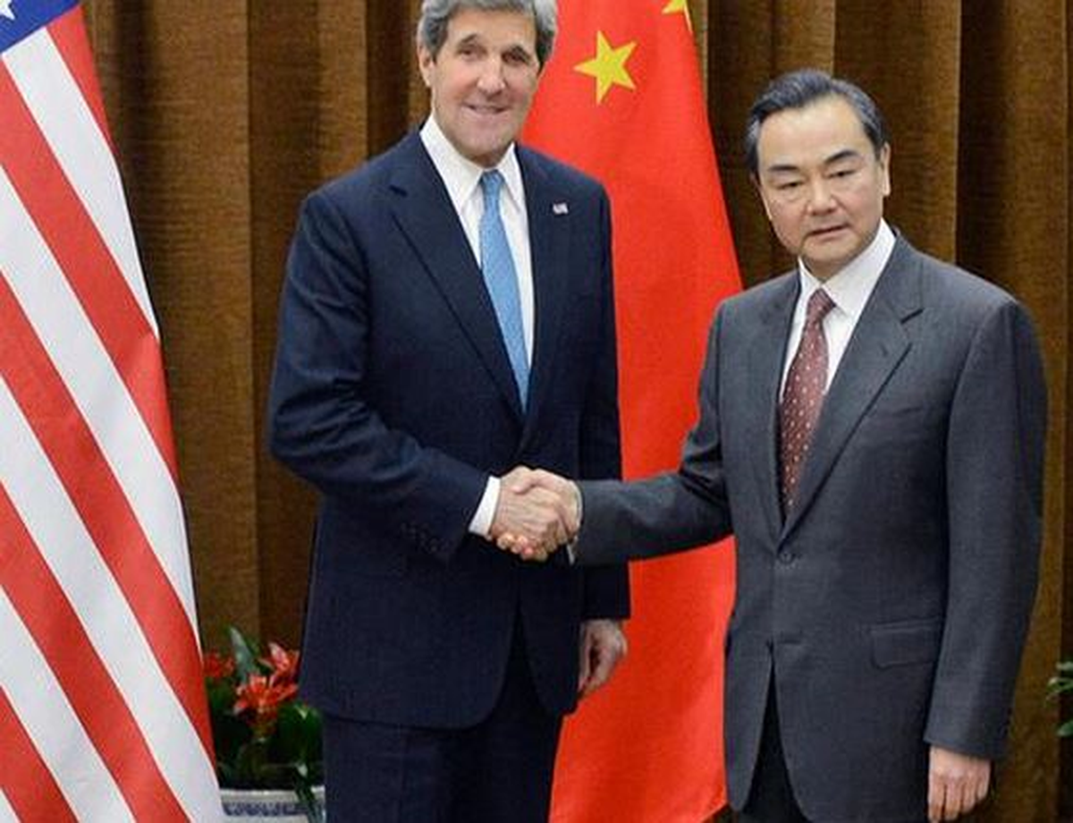 Kerry, Çin Dışişleri Bakanı Vang ile Bir Araya Geldi